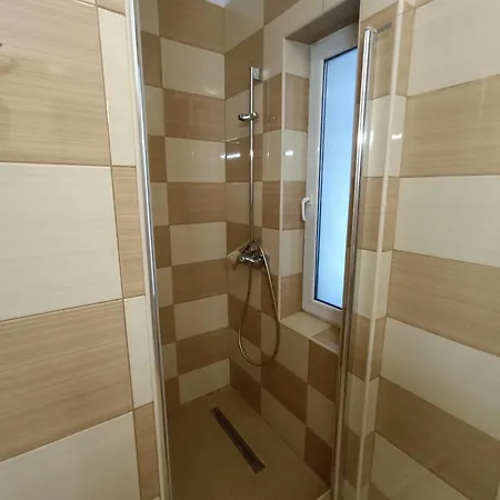 Apartment Bizet