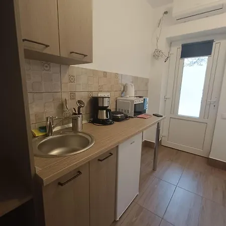 Apartment Bizet